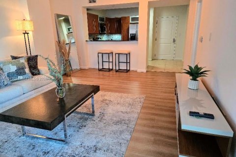 Copropriété à louer à Miami, Floride: 1 chambre, 70.51 m2 № 2001240 - photo 10