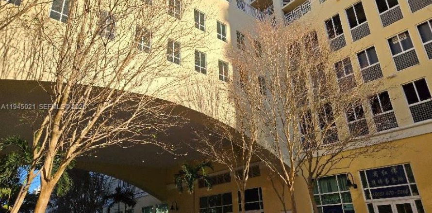 Condo à Miami, Floride, 1 chambre  № 2001240
