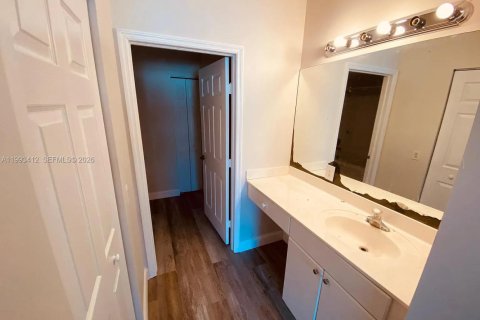 Touwnhouse à vendre à Miramar, Floride: 3 chambres, 148.74 m2 № 2058787 - photo 26