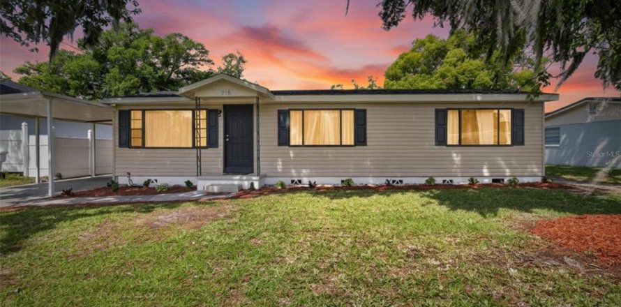 Villa ou maison à Lakeland, Floride 3 chambres, 138.61 m2 № 2099715