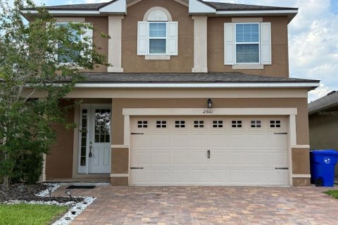 Casa en alquiler en Kissimmee, Florida, 4 dormitorios, 171.03 m2 № 1778675 - foto 1