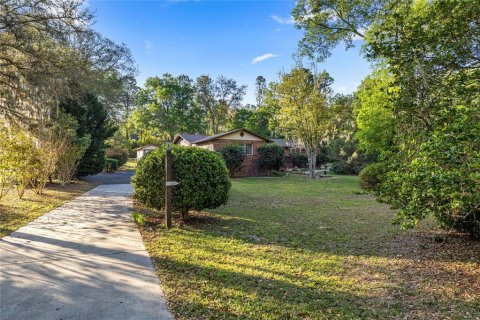 House in Dunnellon, Florida 3 bedrooms, 213.49 sq.m. № 2098357 - photo 5