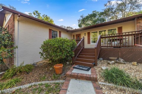 House in Dunnellon, Florida 3 bedrooms, 213.49 sq.m. № 2098357 - photo 2