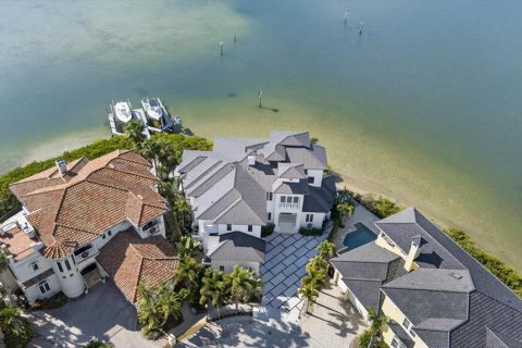 Casa en venta en Tampa, Florida, 4 dormitorios, 412.49 m2 № 2217747 - foto 14