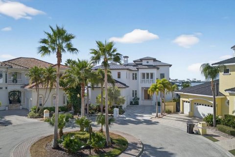 Casa en venta en Tampa, Florida, 4 dormitorios, 412.49 m2 № 2217747 - foto 12