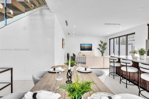 Adosado en venta en Dania Beach, Florida, 3 dormitorios, 191.38 m2 № 2036494 - foto 18