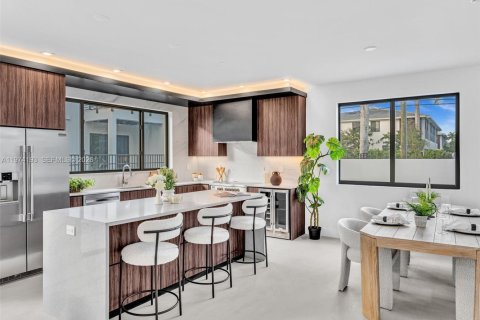 Adosado en venta en Dania Beach, Florida, 3 dormitorios, 191.38 m2 № 2036494 - foto 16