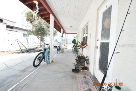 Apartamento en alquiler en Saint Petersburg, Florida, 1 dormitorio, 46.45 m2 № 2096065 - foto 8