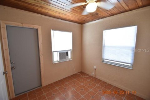 Apartamento en alquiler en Saint Petersburg, Florida, 1 dormitorio, 46.45 m2 № 2096065 - foto 16