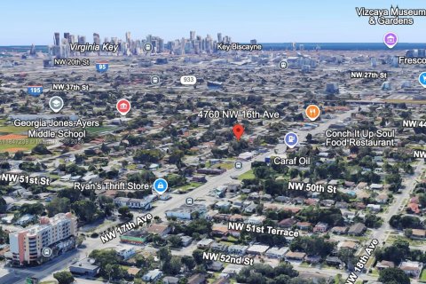 Terreno en venta en Miami, Florida № 1848295 - foto 4