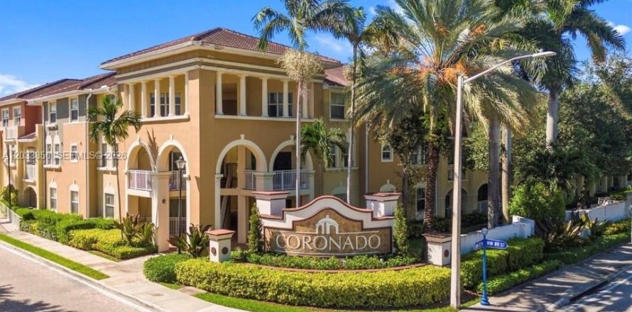 Condo in Doral, Florida, 3 bedrooms № 2078250