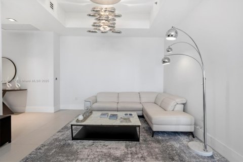 Condominio en venta en Sunny Isles Beach, Florida, 2 dormitorios, 135.92 m2 № 2012221 - foto 25