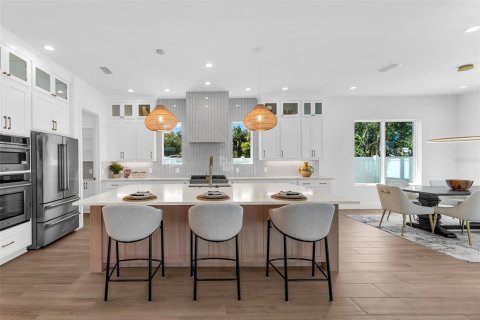 Villa ou maison à vendre à Winter Park, Floride: 5 chambres, 293.94 m2 № 2115382 - photo 21