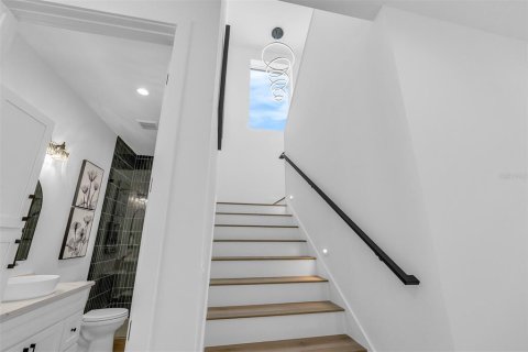 Villa ou maison à vendre à Winter Park, Floride: 5 chambres, 293.94 m2 № 2115382 - photo 23