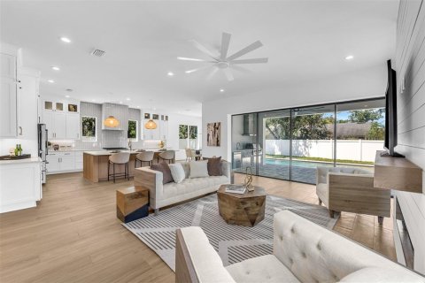 Villa ou maison à vendre à Winter Park, Floride: 5 chambres, 293.94 m2 № 2115382 - photo 11