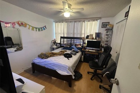 Copropriété à vendre à Lauderhill, Floride: 2 chambres, 98.48 m2 № 1992475 - photo 8