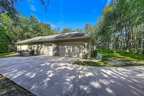 House in Oxford, Florida 3 bedrooms, 232.26 sq.m. № 2339554 - photo 9
