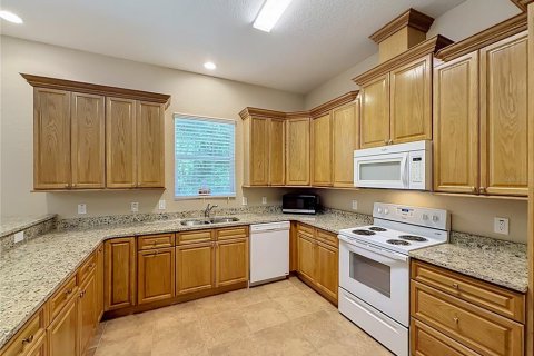 House in Oxford, Florida 3 bedrooms, 232.26 sq.m. № 2339554 - photo 24