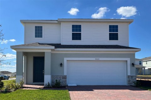 House in TRINITY LAKES in Groveland, Florida 4 bedrooms, 270.44 sq.m. № 1515943 - photo 1