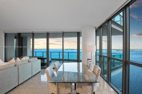 Condominio en venta en Miami, Florida, 2 dormitorios, 174.47 m2 № 1983757 - foto 29