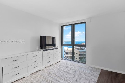 Condominio en venta en Miami, Florida, 2 dormitorios, 174.47 m2 № 1983757 - foto 24