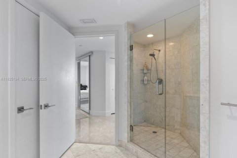 Condominio en venta en Miami, Florida, 2 dormitorios, 174.47 m2 № 1983757 - foto 19