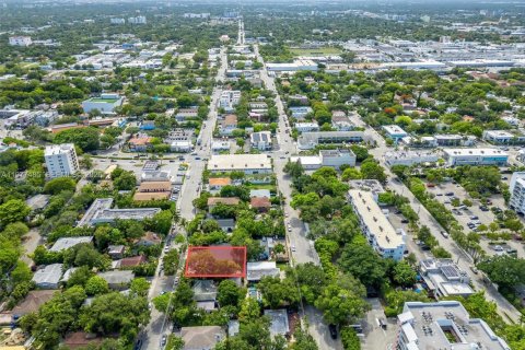 Commercial property in Miami, Florida 359.35 sq.m. № 2041056 - photo 19