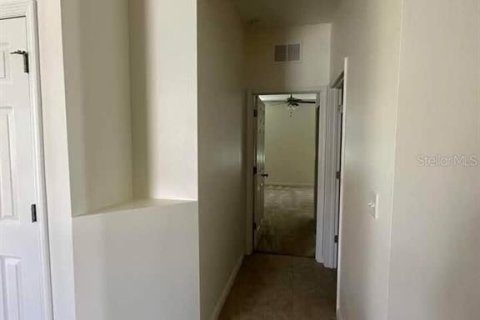 Villa ou maison à louer à Brooksville, Floride: 4 chambres, 170.85 m2 № 1787859 - photo 17