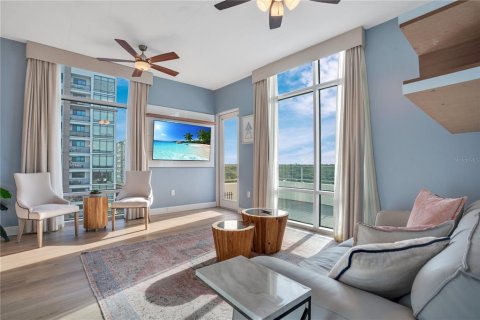 Copropriété à louer à Orlando, Floride: 2 chambres, 142.79 m2 № 1893977 - photo 23