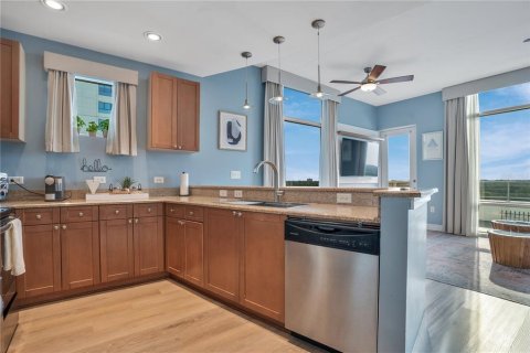 Copropriété à louer à Orlando, Floride: 2 chambres, 142.79 m2 № 1893977 - photo 19