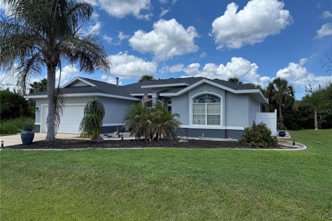Villa ou maison à Palm Coast, Floride 3 chambres, 164.72 m2 № 2399151