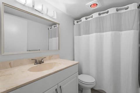 Copropriété à vendre à Stuart, Floride: 2 chambres, 119.01 m2 № 2271615 - photo 26