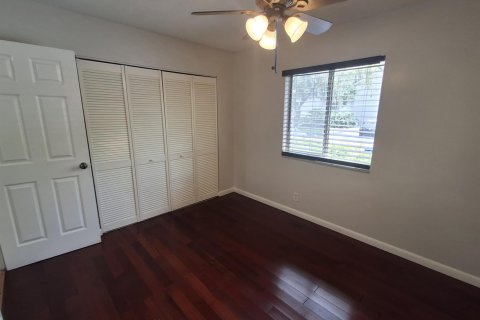 Condo in Pompano Beach, Florida, 2 bedrooms № 2083744 - photo 11