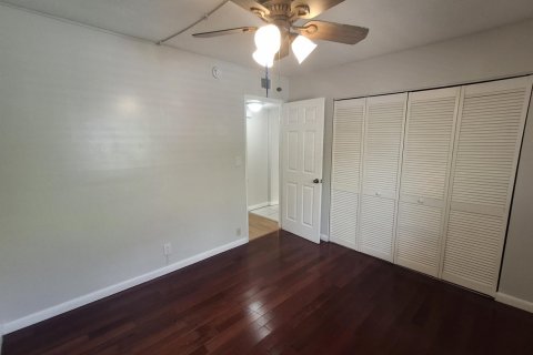 Condo in Pompano Beach, Florida, 2 bedrooms № 2083744 - photo 9