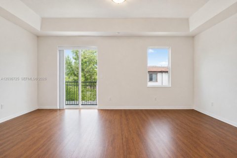 Touwnhouse à vendre à Homestead, Floride: 4 chambres, 214.23 m2 № 2085164 - photo 24