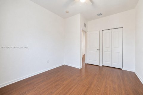 Touwnhouse à vendre à Homestead, Floride: 4 chambres, 214.23 m2 № 2085164 - photo 30