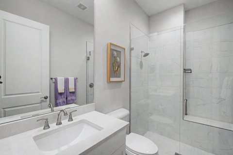 Купить виллу или дом в Порт-Сент-Луси, Флорида 7 комнат, 219.99м2, № 2154730 - фото 25