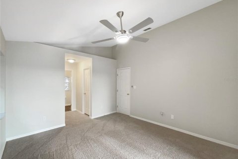 House in Minneola, Florida 3 bedrooms, 146.79 sq.m. № 1915729 - photo 15