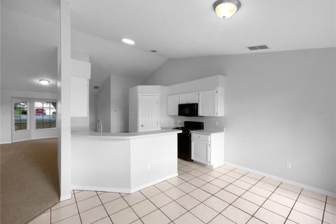 House in Minneola, Florida 3 bedrooms, 146.79 sq.m. № 1915729 - photo 21