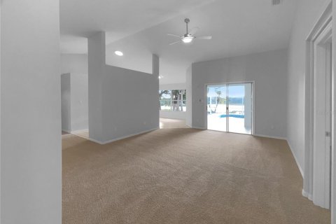 House in Minneola, Florida 3 bedrooms, 146.79 sq.m. № 1915729 - photo 18