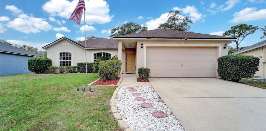 House in Jacksonville, Florida 3 bedrooms, 134.15 sq.m. № 843278