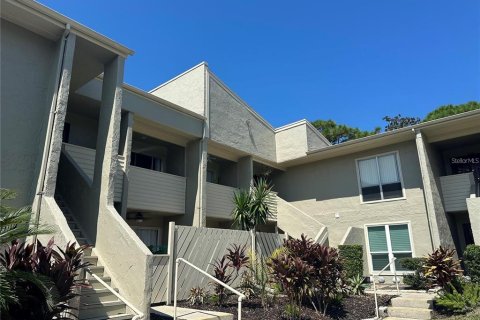 Copropriété à louer à Tarpon Springs, Floride: 2 chambres, 91.04 m2 № 2099698 - photo 4