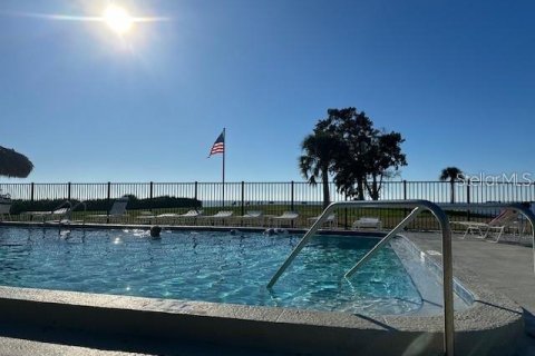 Condo à Tarpon Springs, Floride, 2 chambres № 2099698