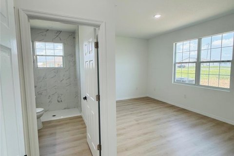 Appartement à louer à Poinciana, Floride: 3 chambres, 826.74 m2 № 2230305 - photo 9