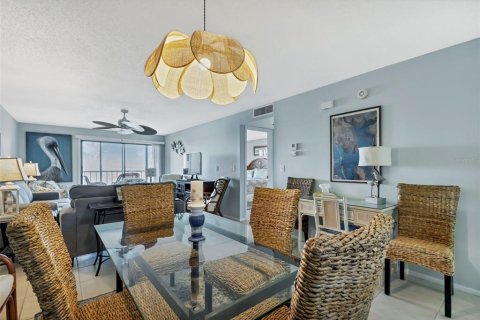 Купить кондоминиум в Порт-Шарлотт, Флорида 5 комнат, 106.84м2, № 1558207 - фото 3