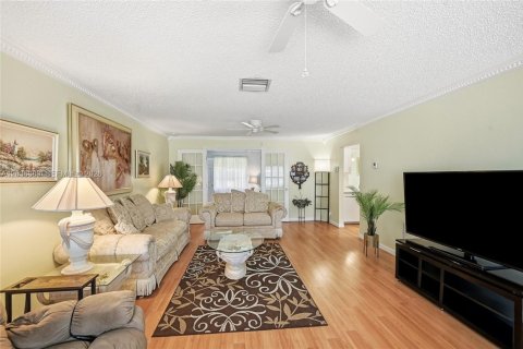 Villa ou maison à vendre à Boynton Beach, Floride: 2 chambres, 132.66 m2 № 2252716 - photo 6