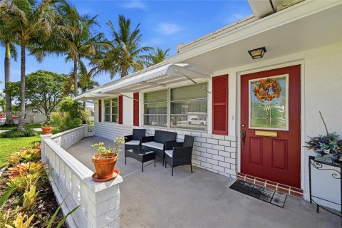 Villa ou maison à vendre à Boynton Beach, Floride: 2 chambres, 132.66 m2 № 2252716 - photo 2