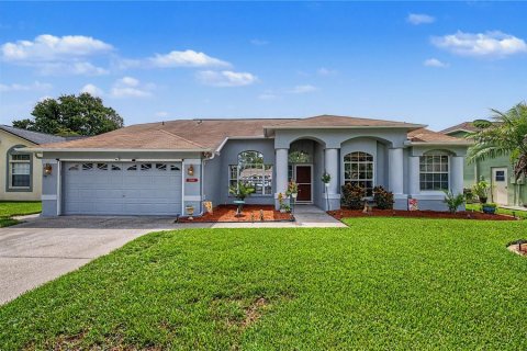 Villa ou maison à New Port Richey, Floride 3 chambres, 184.32 m2 № 2329740