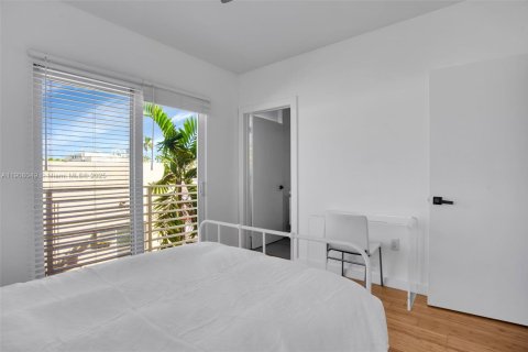 Townhouse in Miami Beach, Florida 2 bedrooms, 104.05 sq.m. № 1965735 - photo 19