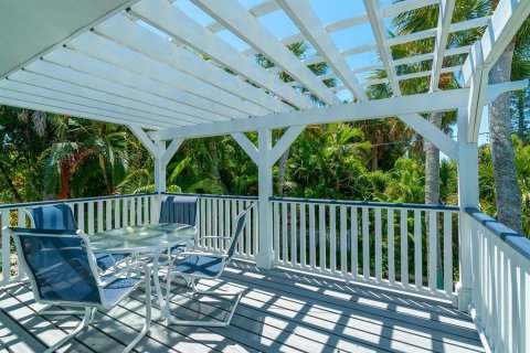 House in Holmes Beach, Florida 2 bedrooms, 69.68 sq.m. № 2108785 - photo 17